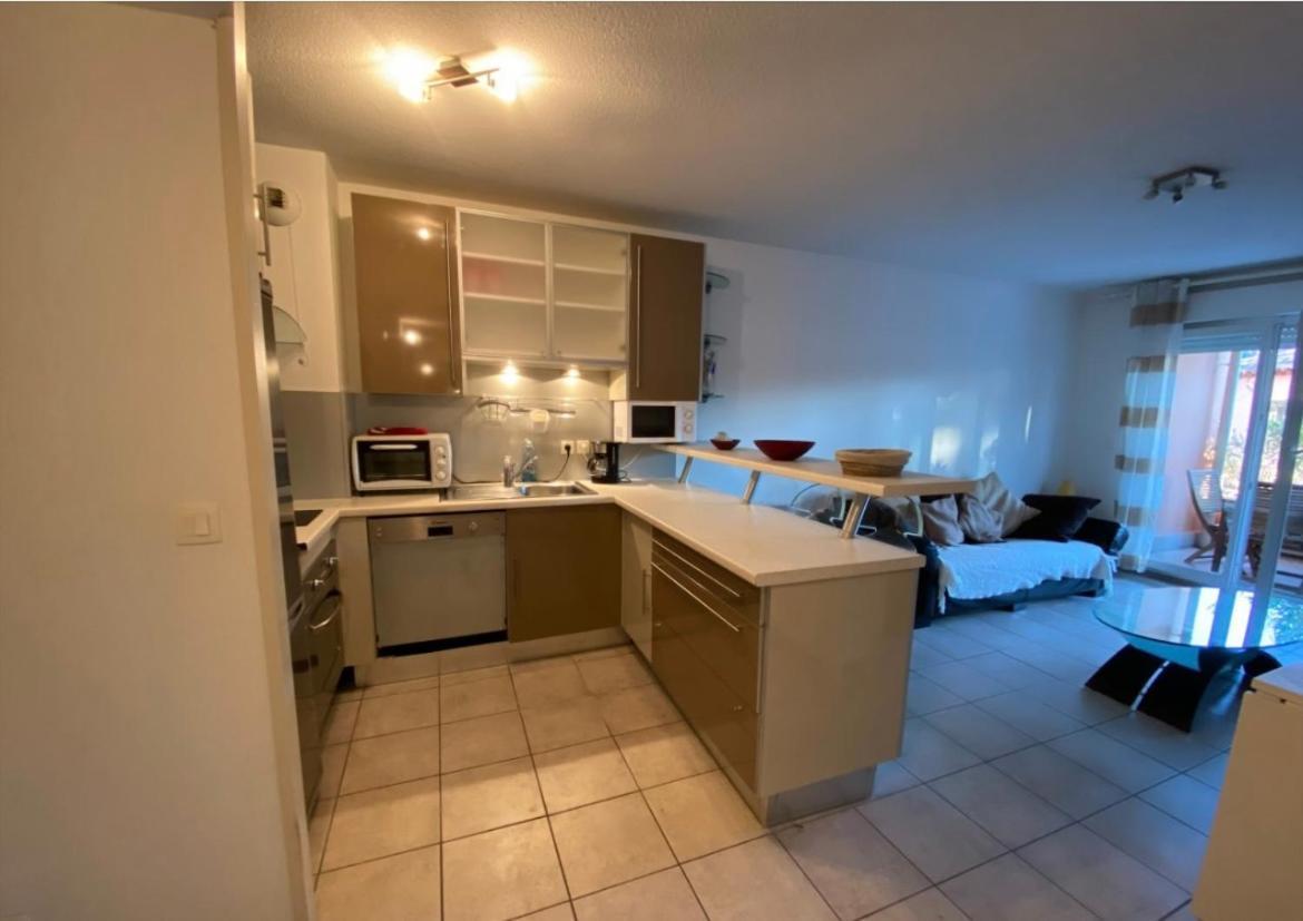 Cyr Sur Apartment *